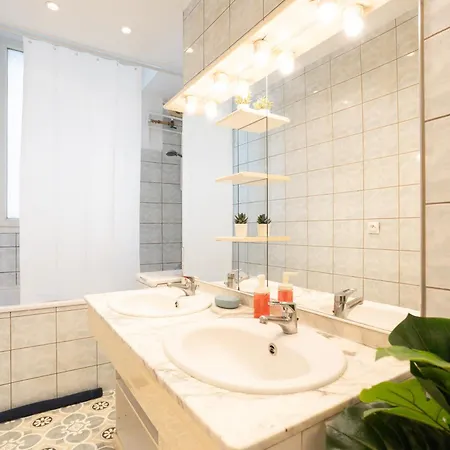 Luxury Parisian Notre Dame Saint Germain Des Pres Apartment